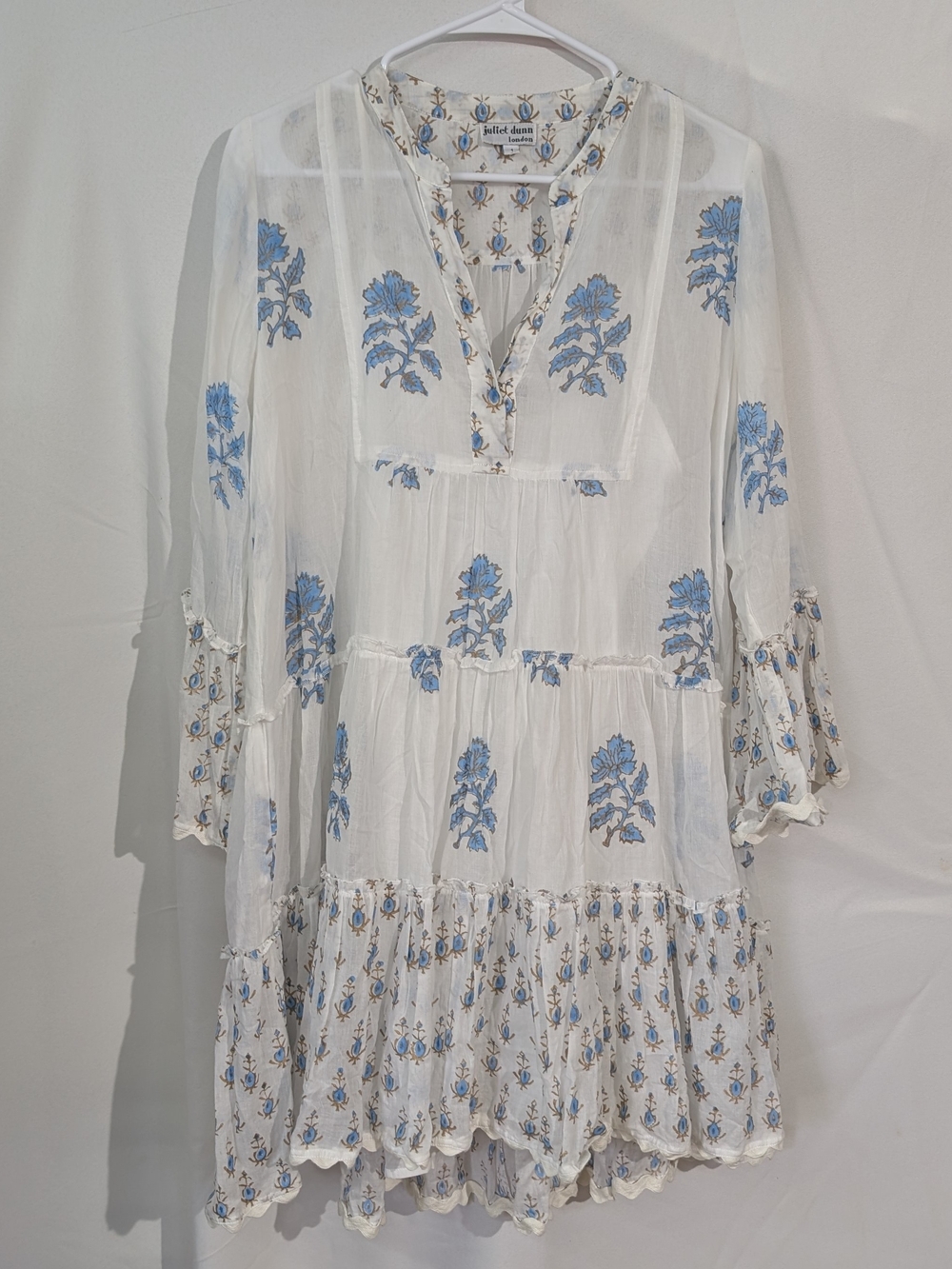 Juliet Dunn White Boho Dress with Blue Floral Embroidery And Slip Women's Size 1